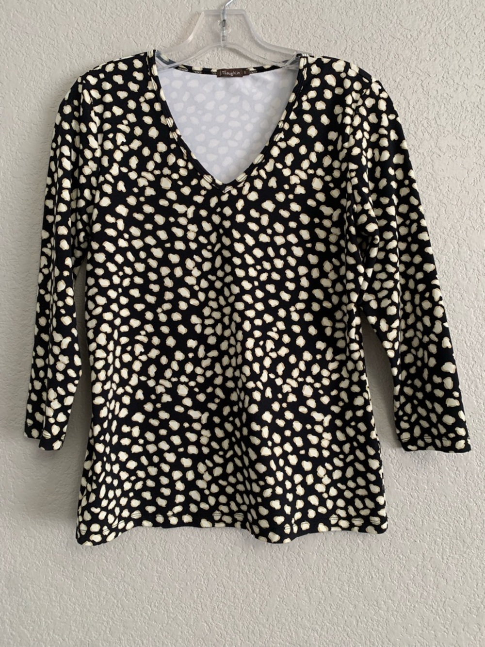 J McLaughlin Tee Top Womens S Catalina Cloth Leopard Animal Print Preppy Vneck